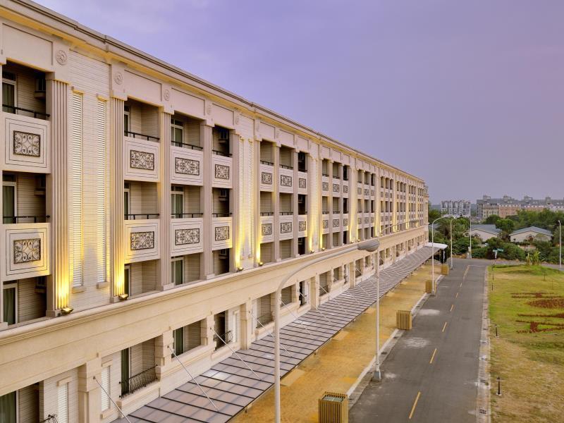 Hoya Resort Hotel Chiayi Exterior photo